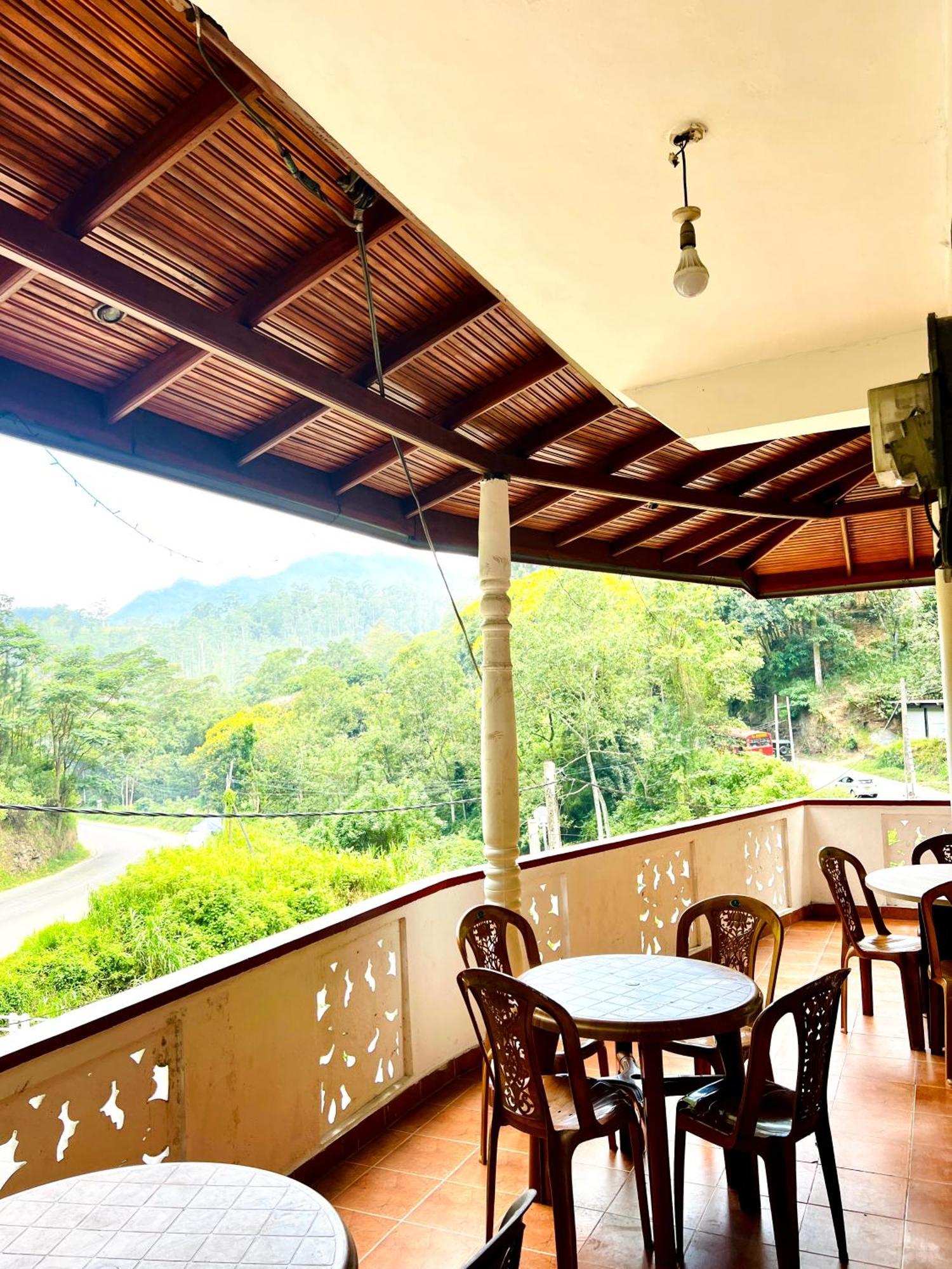 Pineview Lodge Елла Екстер'єр фото